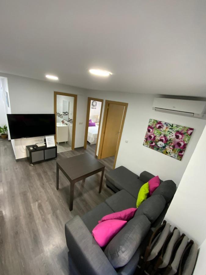 Reyna Apartamentos มาลากา ภายนอก รูปภาพ