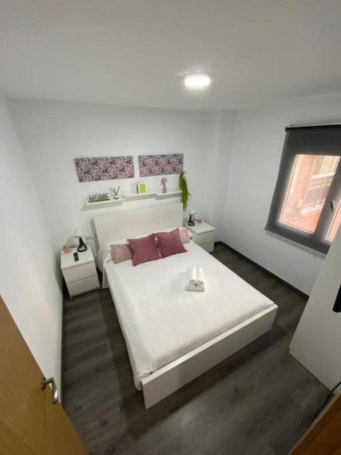Reyna Apartamentos มาลากา ภายนอก รูปภาพ
